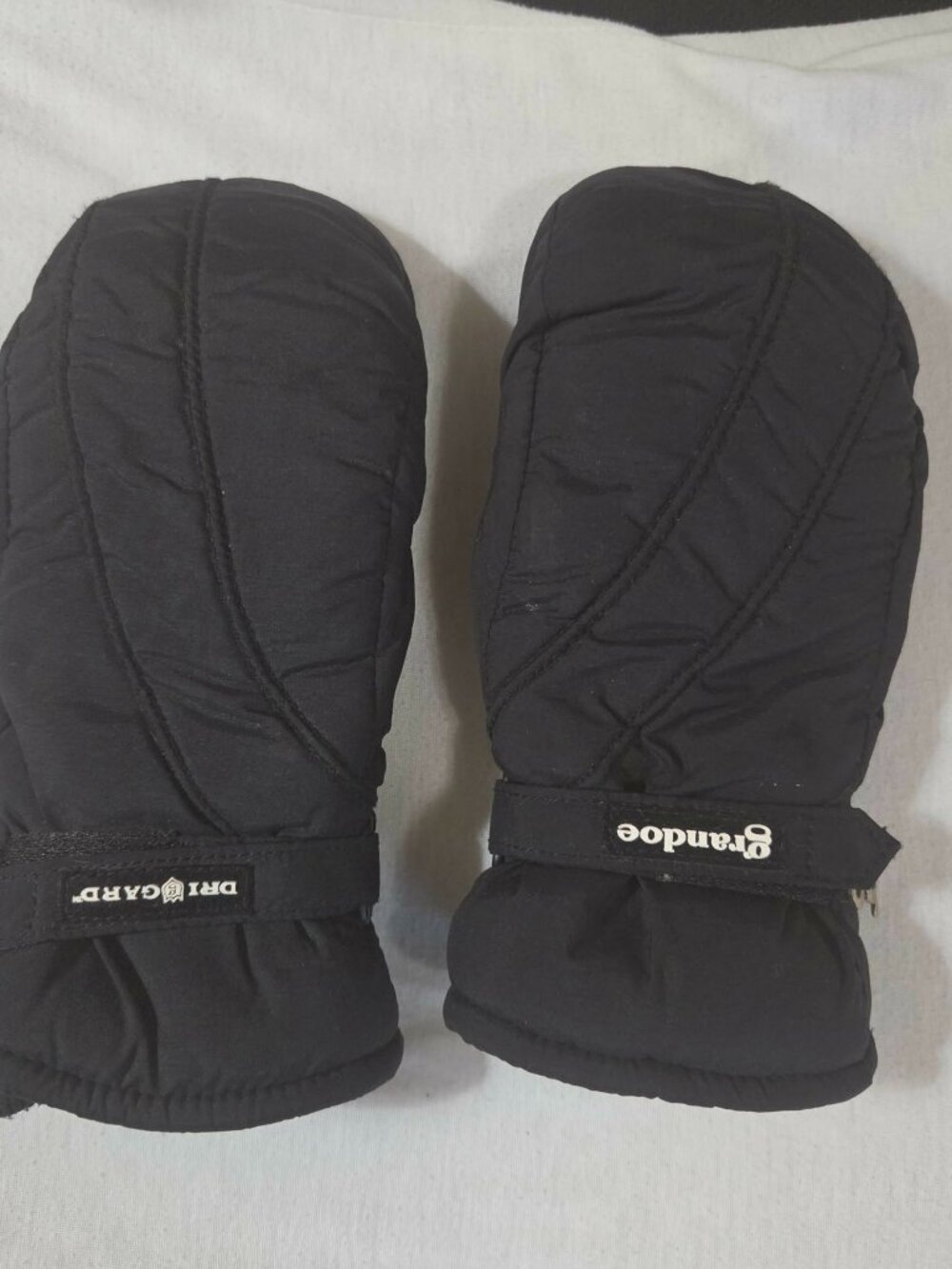 Grandoe Dri-Gard Black Ski Mittens Ladies Medium M Winter Snow Sport Gloves